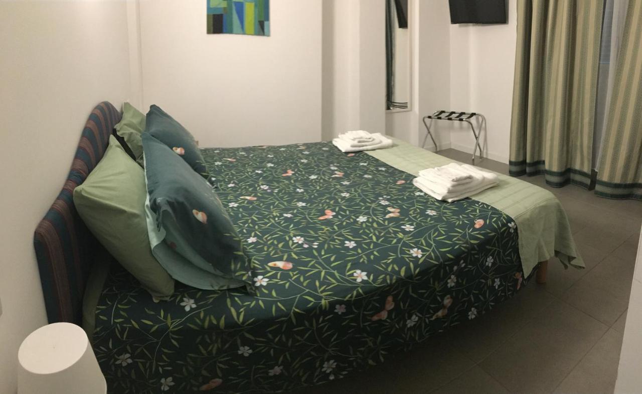 Guesthouse Villa Jung Bordighera Eksteriør billede