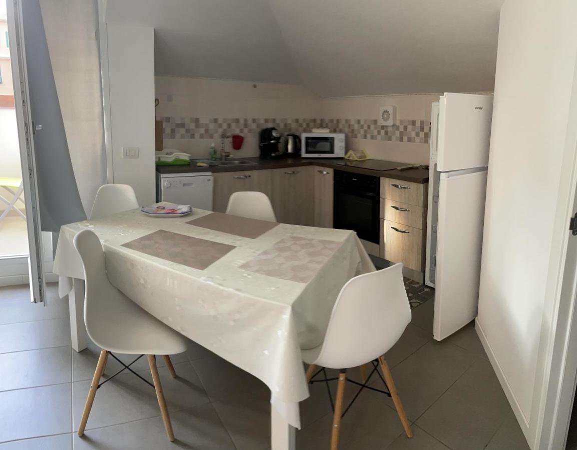 Guesthouse Villa Jung Bordighera Eksteriør billede