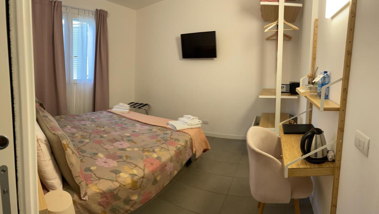 Guesthouse Villa Jung Bordighera Eksteriør billede
